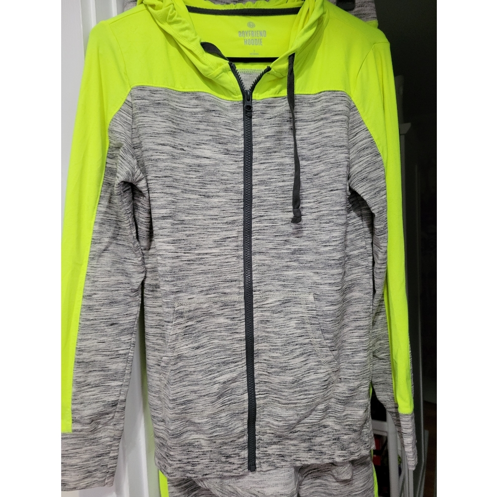 Old Navy Sweatsuit
